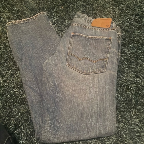 Other - American eagle slim straight 28/32 blue jeans
